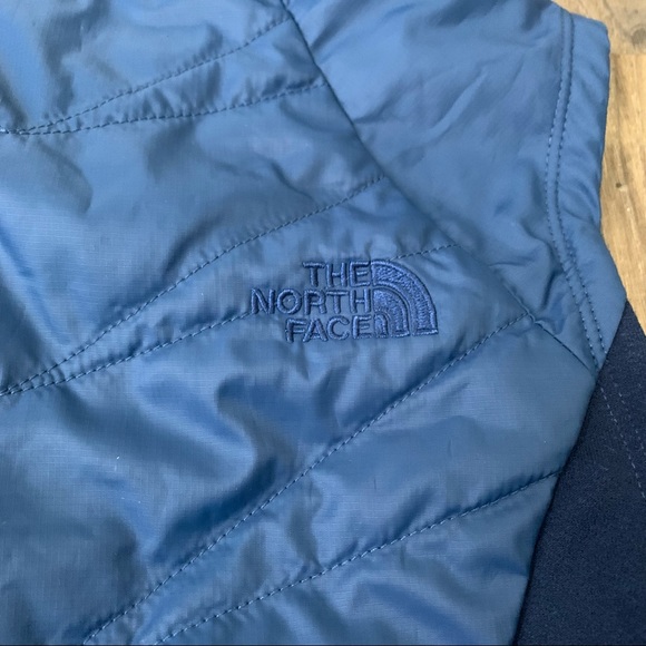 The North Face NEW Motivation Psonic Flashdry in Estate Blue Vest - Picture 9 of 14